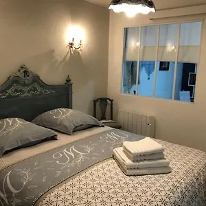 Appartement Superbe Dans La Maison D'une Artiste, Rosieres (Haute-Loire)